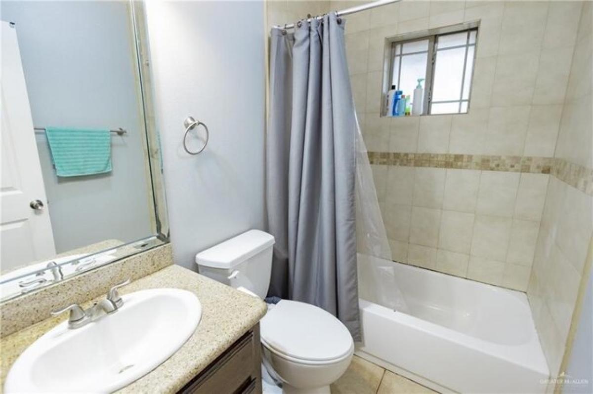 Picture of Home For Sale in San Juan, Texas, United States