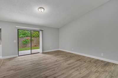 Home For Sale in Fort Pierce, Florida