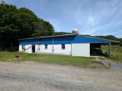 Home For Sale in Avoca, New York