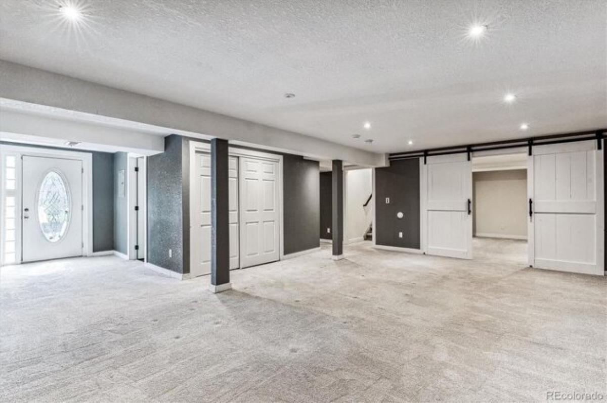 Picture of Home For Sale in Littleton, Colorado, United States