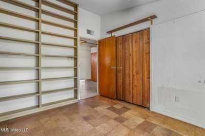 Home For Sale in Ocean Springs, Mississippi