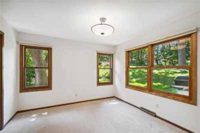 Home For Sale in Burnsville, Minnesota