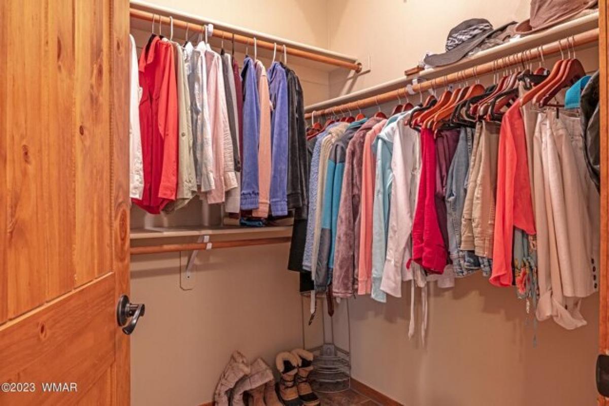 Picture of Home For Sale in Show Low, Arizona, United States