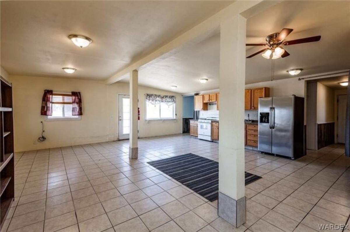 Picture of Home For Sale in Dolan Springs, Arizona, United States