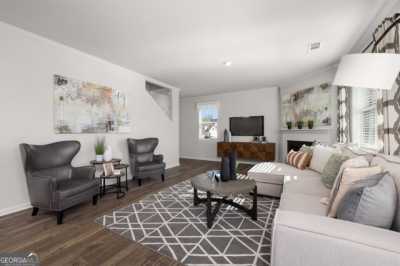 Home For Sale in Mableton, Georgia