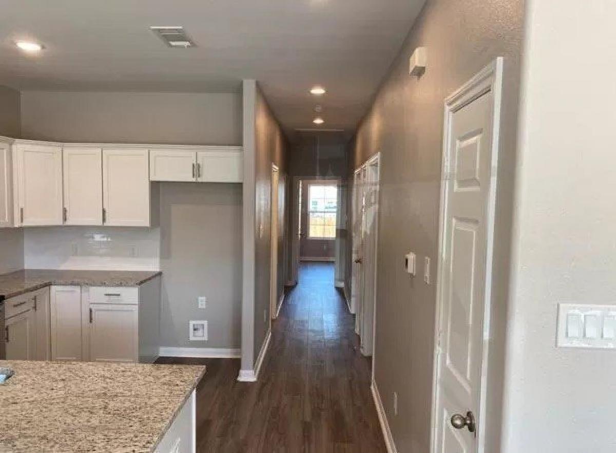 Picture of Home For Rent in Montgomery, Texas, United States