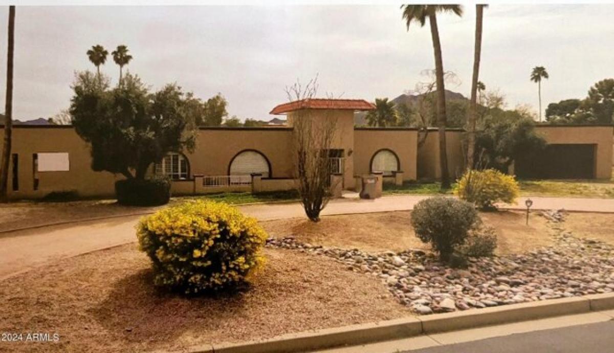 Picture of Home For Sale in Paradise Valley, Arizona, United States