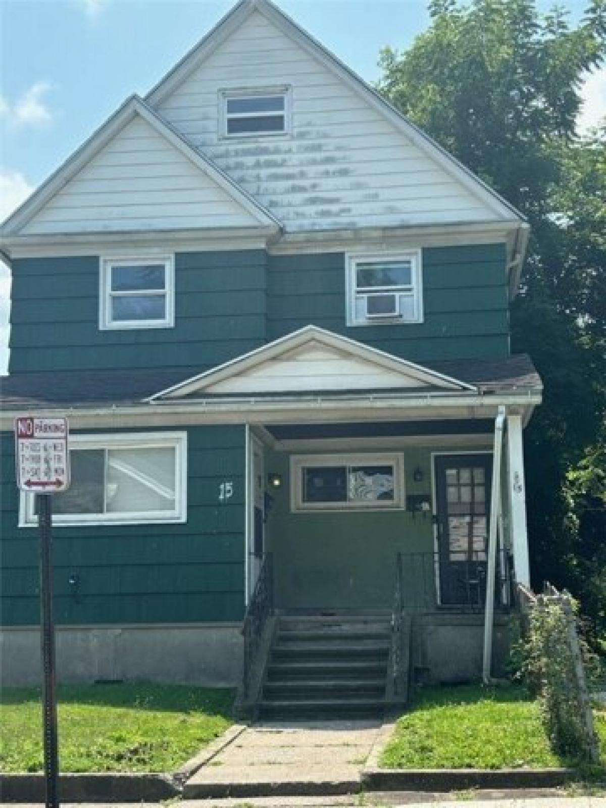 Picture of Home For Sale in Rochester, New York, United States