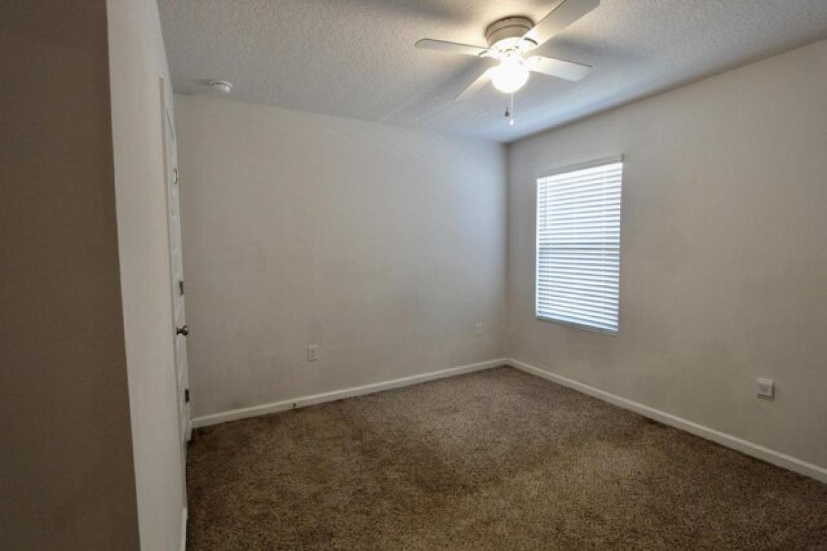 Picture of Home For Sale in Crestview, Florida, United States