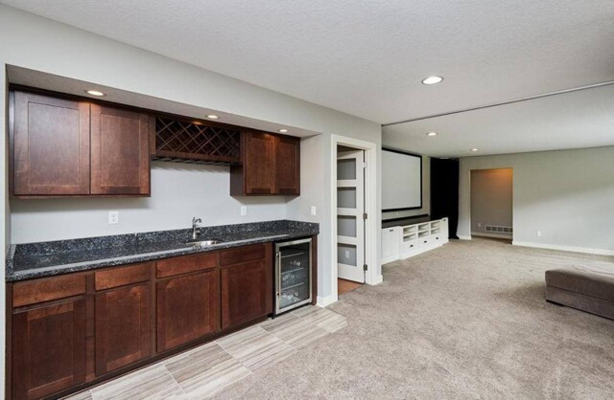 Picture of Home For Sale in Ankeny, Iowa, United States