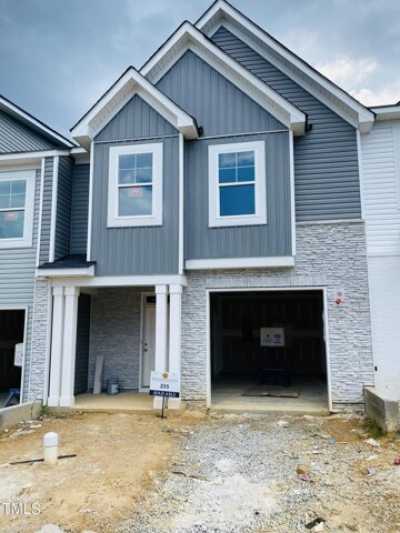 Home For Sale in Zebulon, North Carolina