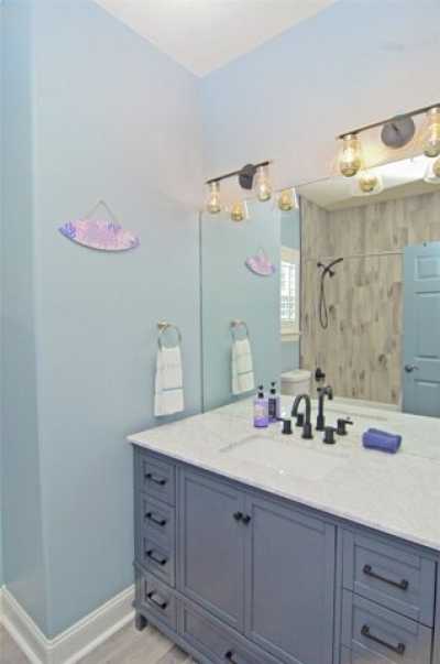 Home For Sale in Dickinson, Texas