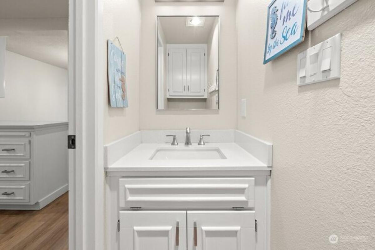 Picture of Home For Sale in Blaine, Washington, United States