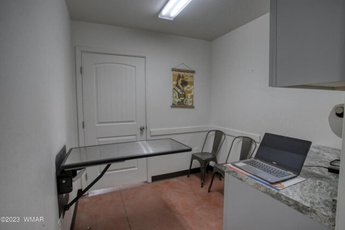 Picture of Home For Sale in Show Low, Arizona, United States