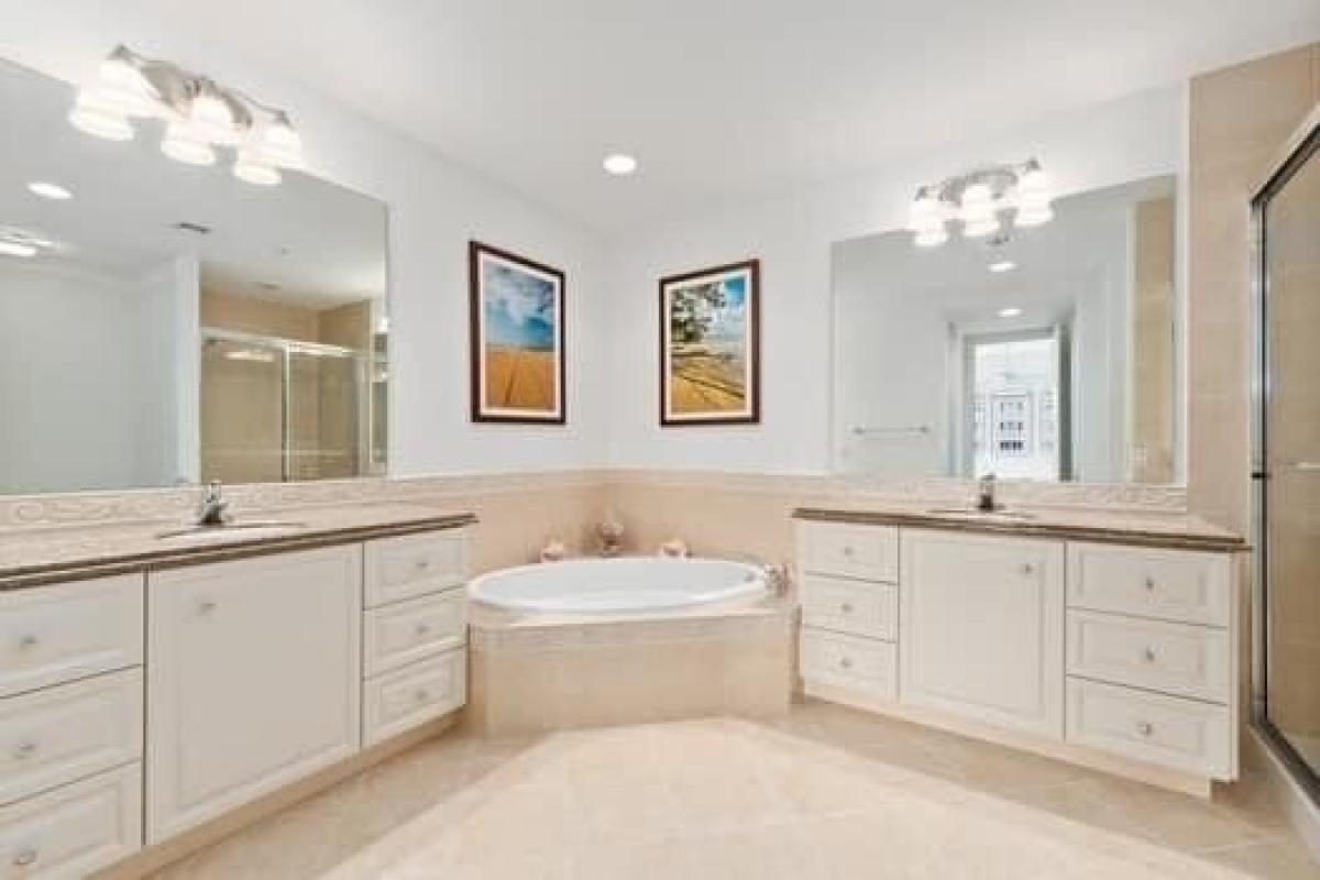 Picture of Home For Sale in Fort Pierce, Florida, United States