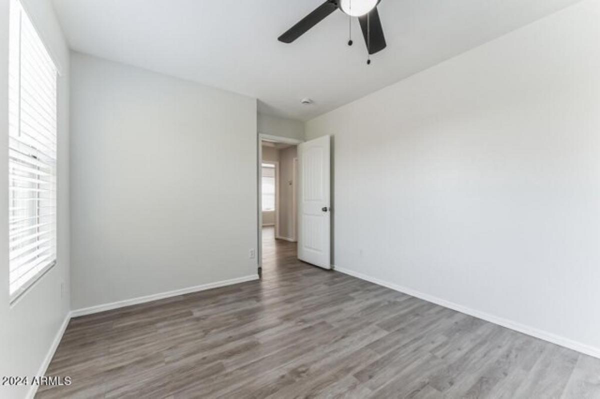 Picture of Home For Sale in Gilbert, Arizona, United States