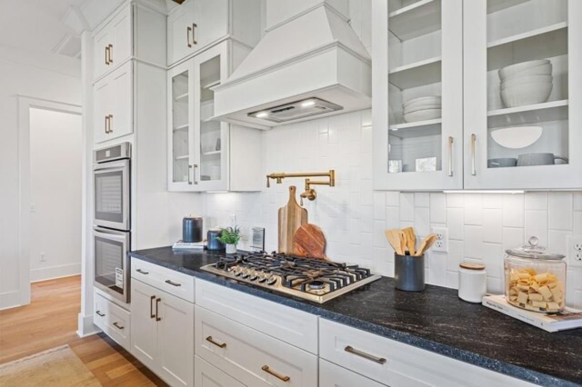 Picture of Home For Sale in Fairview, Tennessee, United States