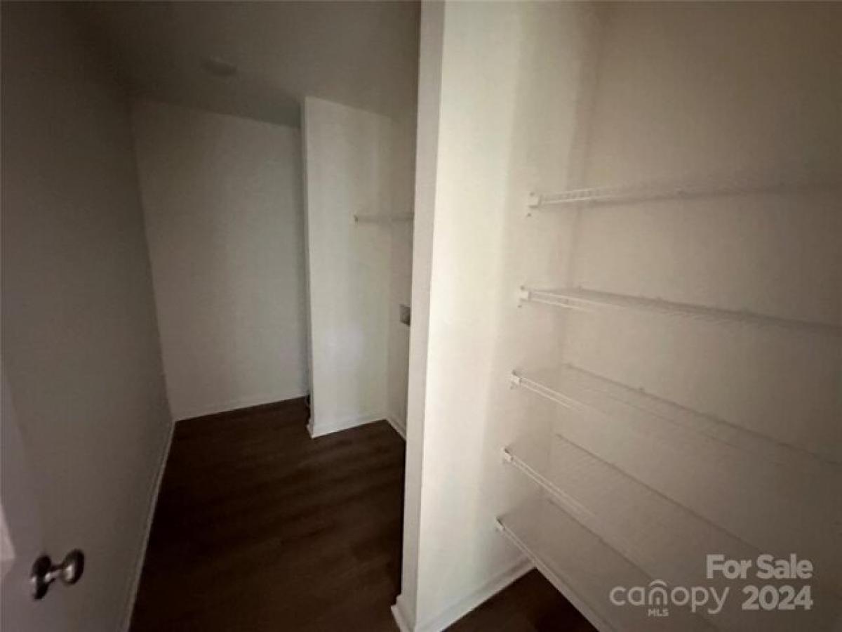 Picture of Home For Sale in Lancaster, South Carolina, United States