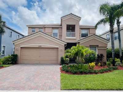 Home For Rent in Wellington, Florida