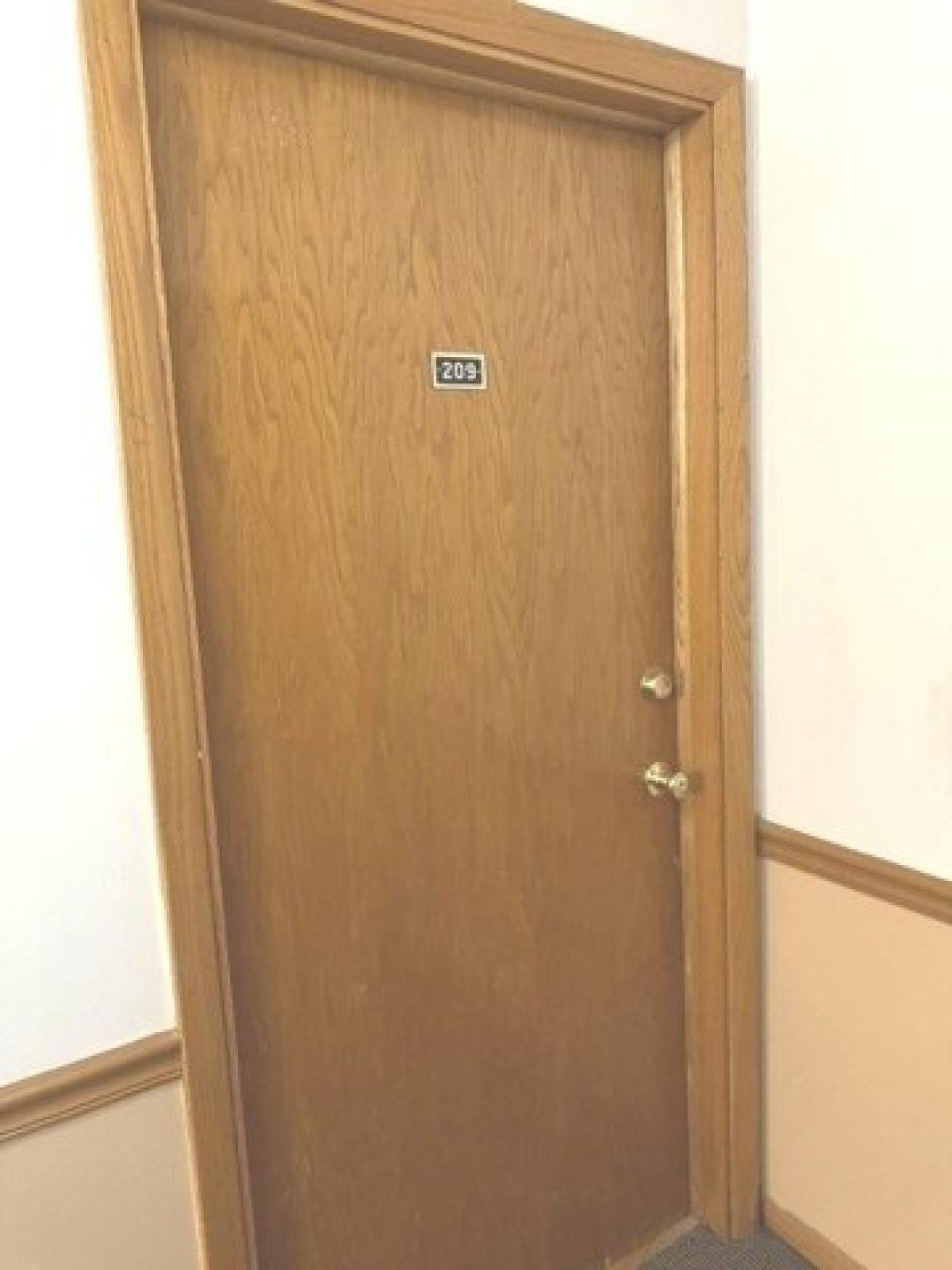 Picture of Home For Sale in Mount Prospect, Illinois, United States