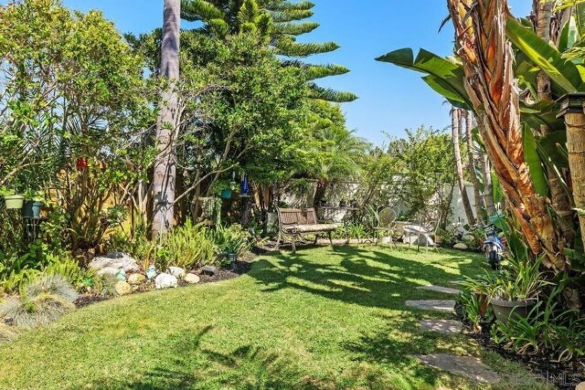 Picture of Home For Sale in Carlsbad, California, United States