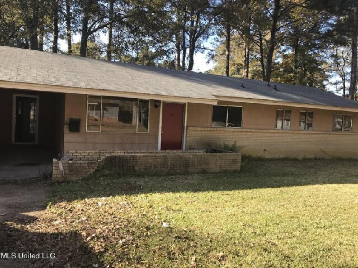 Picture of Home For Sale in Jackson, Mississippi, United States
