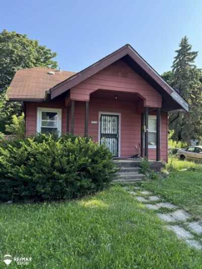 Home For Sale in Flint, Michigan