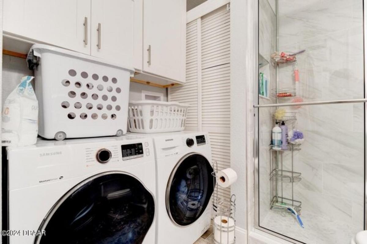 Picture of Home For Sale in Holly Hill, Florida, United States