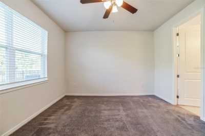 Home For Sale in Zephyrhills, Florida