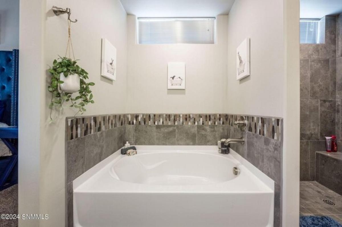 Picture of Home For Sale in Las Cruces, New Mexico, United States