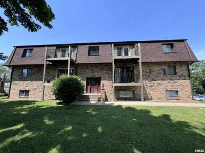 Home For Sale in Moline, Illinois