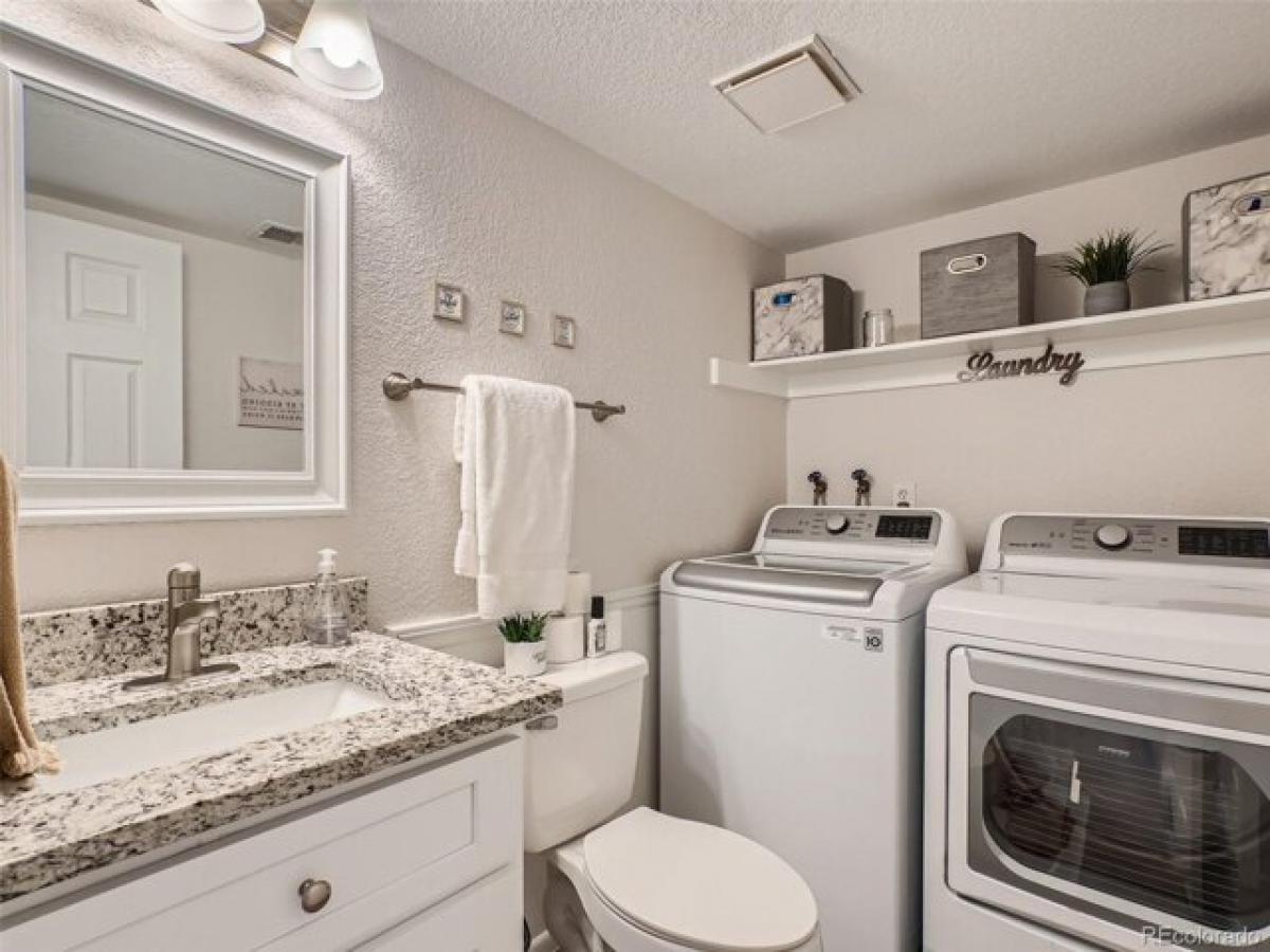 Picture of Home For Sale in Thornton, Colorado, United States