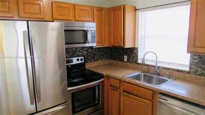 Home For Rent in Deerfield Beach, Florida