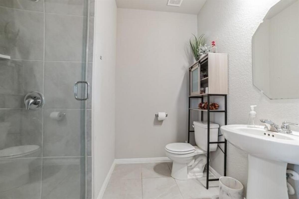 Picture of Home For Sale in Leander, Texas, United States