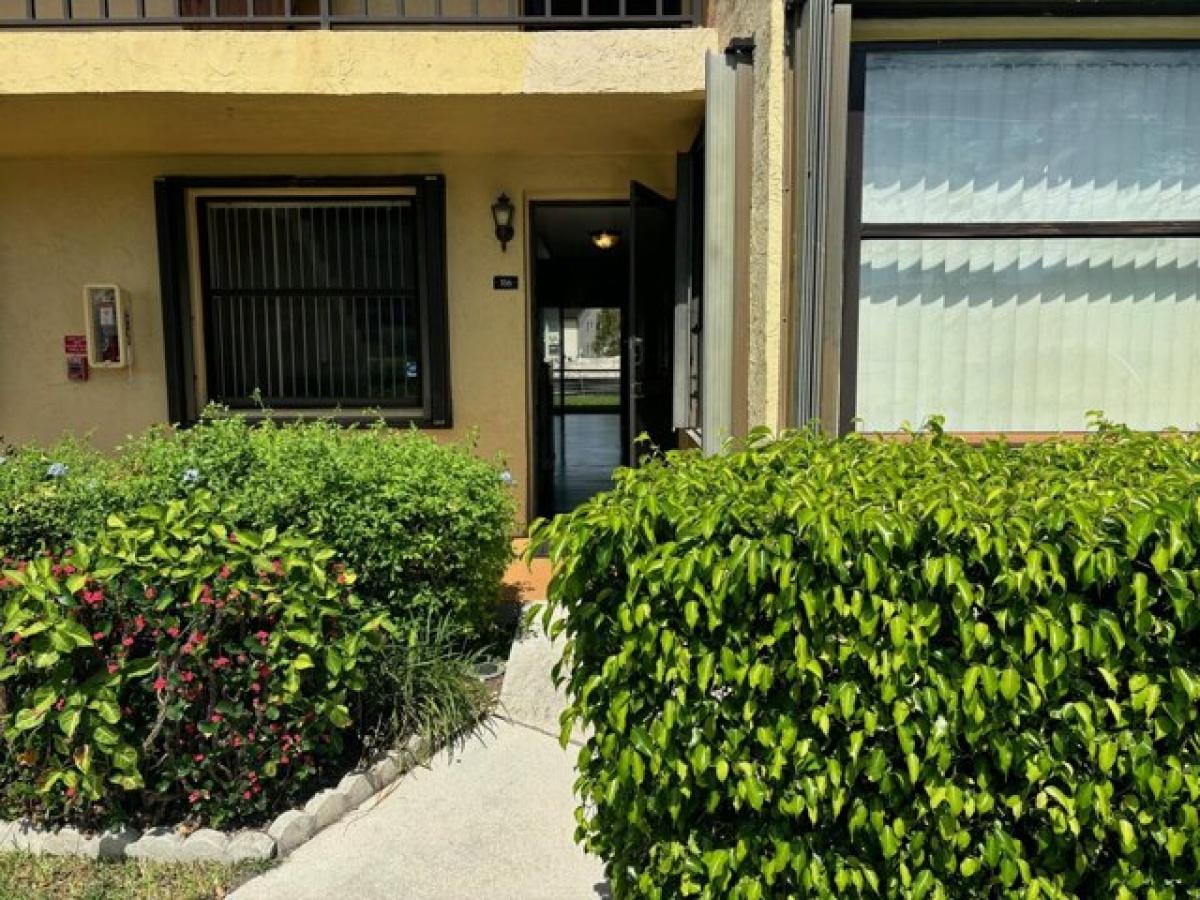 Picture of Home For Sale in Lake Worth, Florida, United States