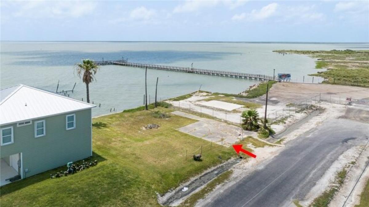 Picture of Residential Land For Sale in Rockport, Texas, United States