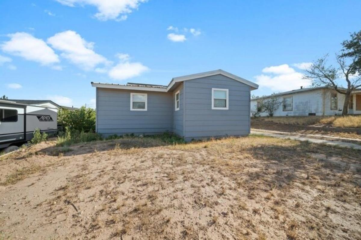 Picture of Home For Sale in Big Spring, Texas, United States