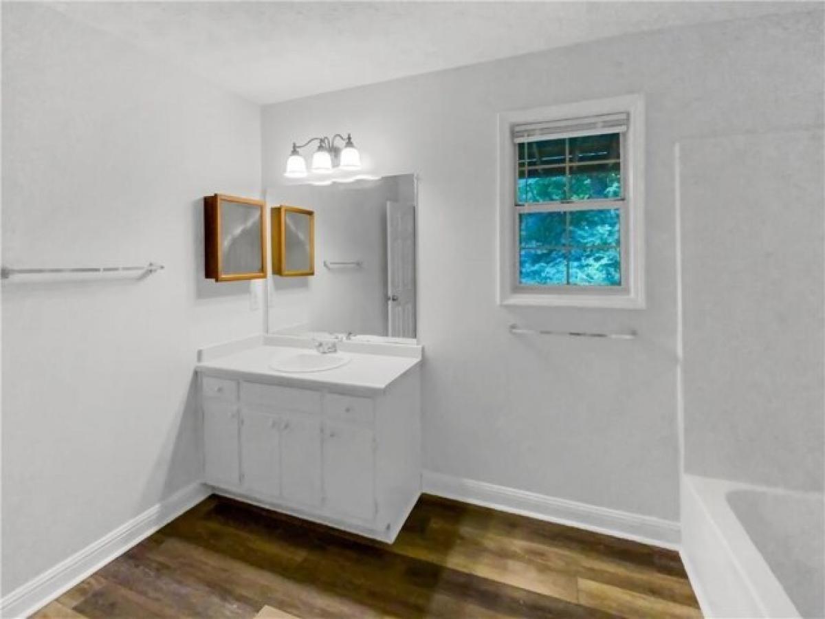 Picture of Home For Sale in Snellville, Georgia, United States