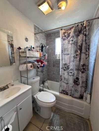 Home For Sale in Barstow, California