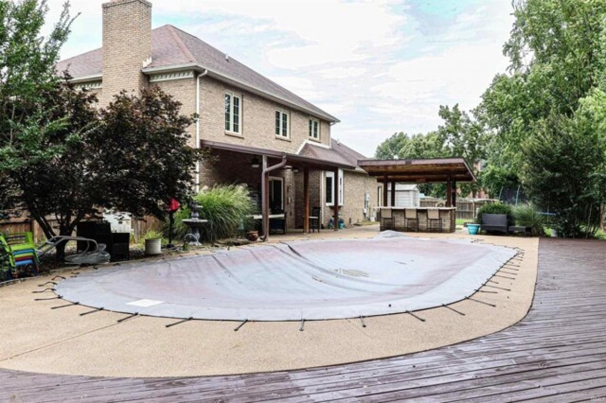 Picture of Home For Sale in Evansville, Indiana, United States