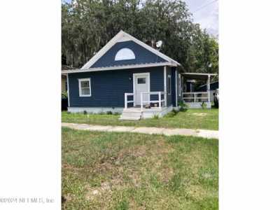 Home For Sale in Palatka, Florida