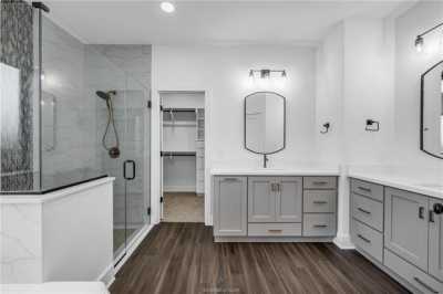 Home For Sale in Bryan, Texas