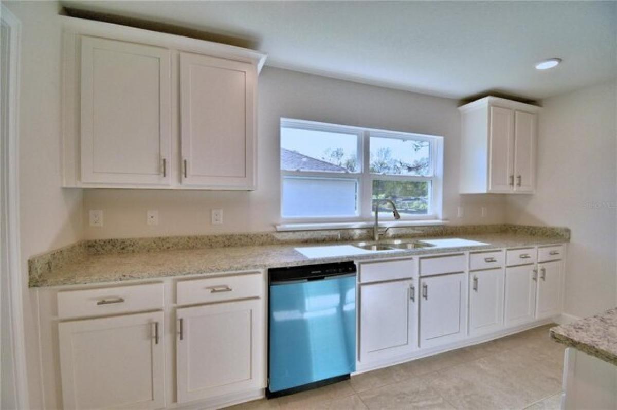 Picture of Home For Sale in Auburndale, Florida, United States