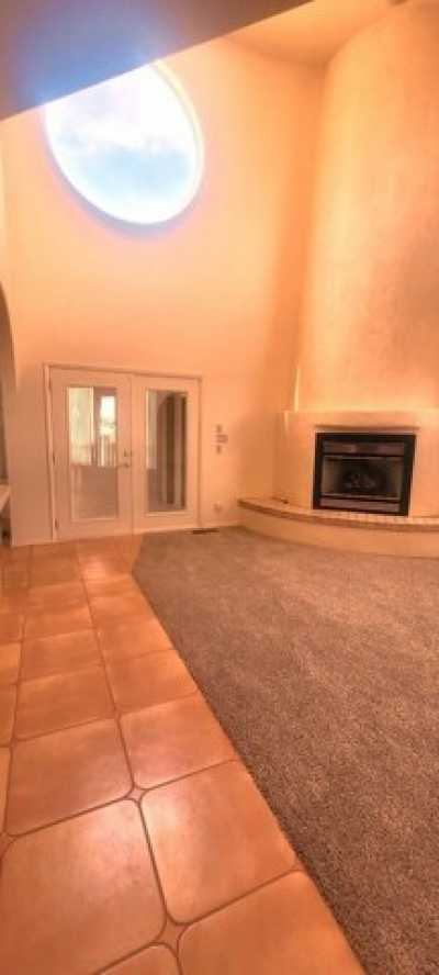 Home For Sale in Rio Rancho, New Mexico