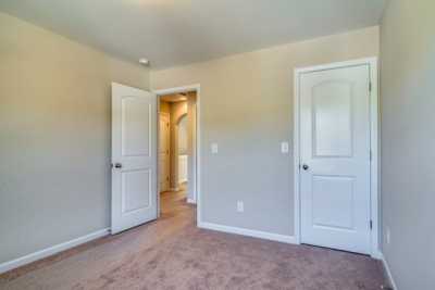 Home For Sale in La Vergne, Tennessee