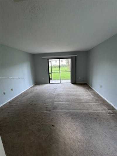 Home For Rent in Wellington, Florida