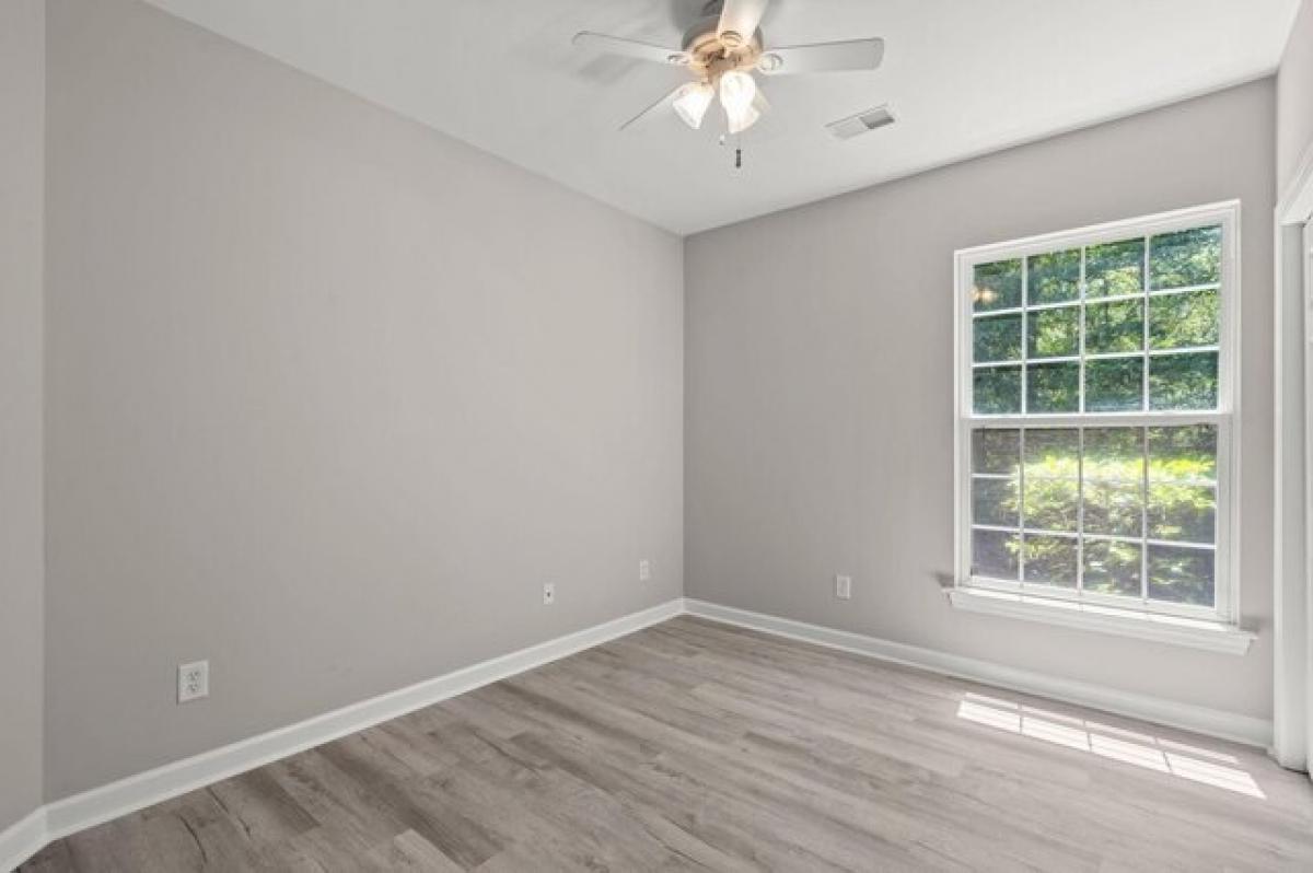 Picture of Home For Sale in Mount Pleasant, South Carolina, United States