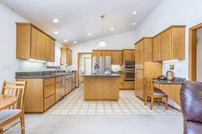 Home For Sale in Yakima, Washington