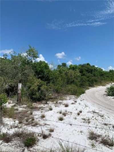 Residential Land For Sale in Lake Placid, Florida
