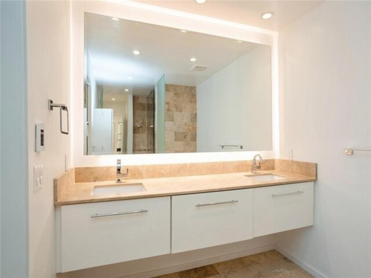 Picture of Home For Sale in Des Moines, Iowa, United States